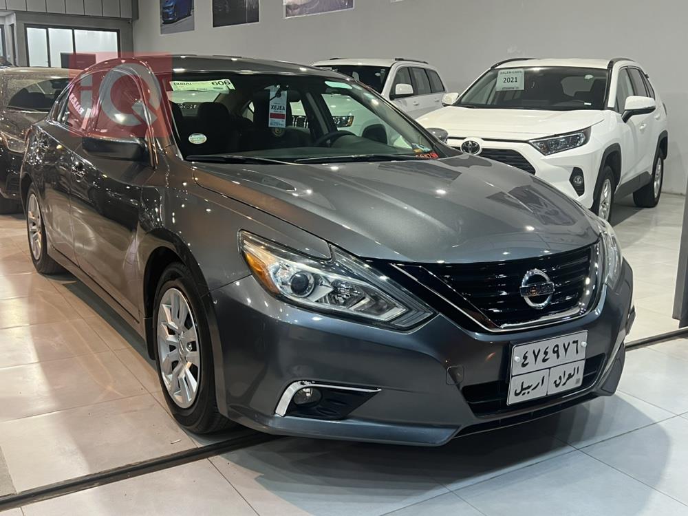 Nissan Altima